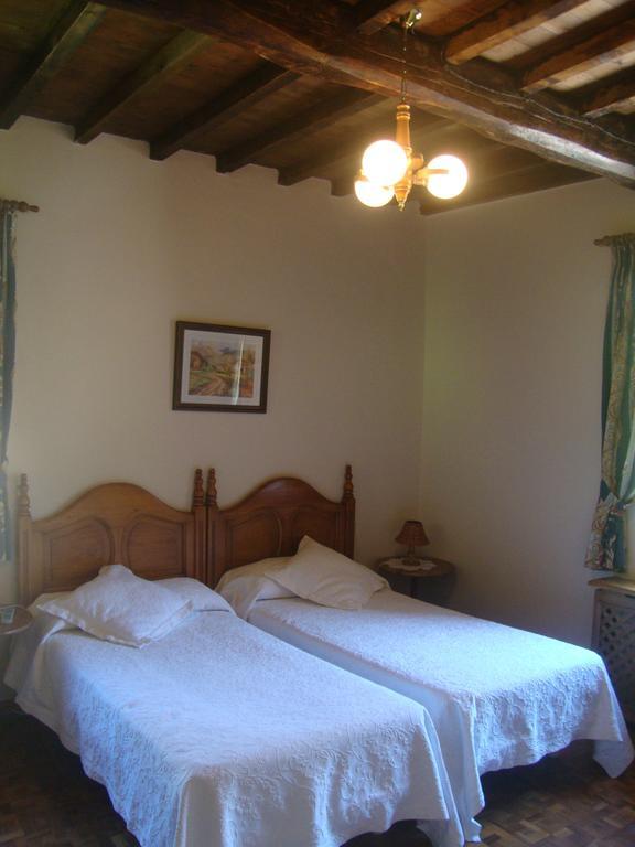 Hotel Rural Genestoso Ruang foto