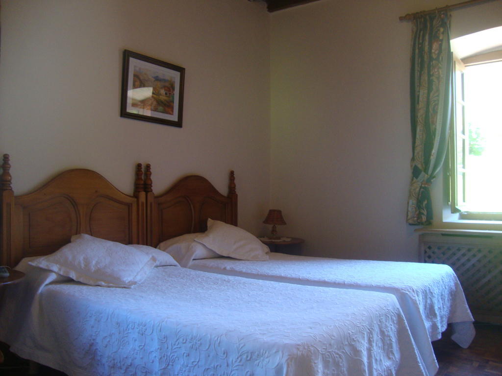 Hotel Rural Genestoso Ruang foto