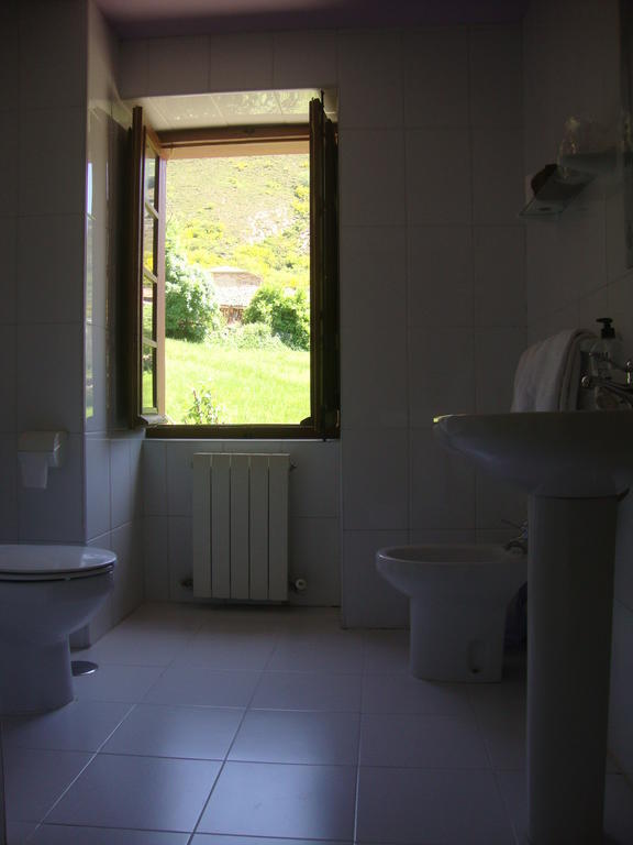 Hotel Rural Genestoso Ruang foto